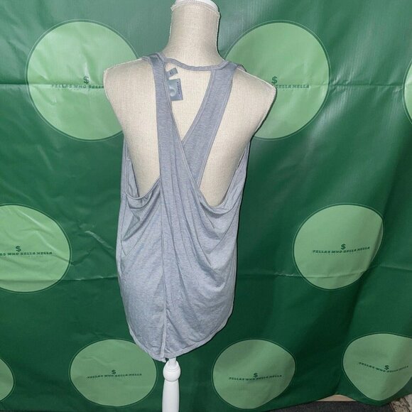 ATHLETA criss cross back flowy tank in LIGHT HEATHER GREY sz X-LARGE - VGUC - Picture 6 of 8